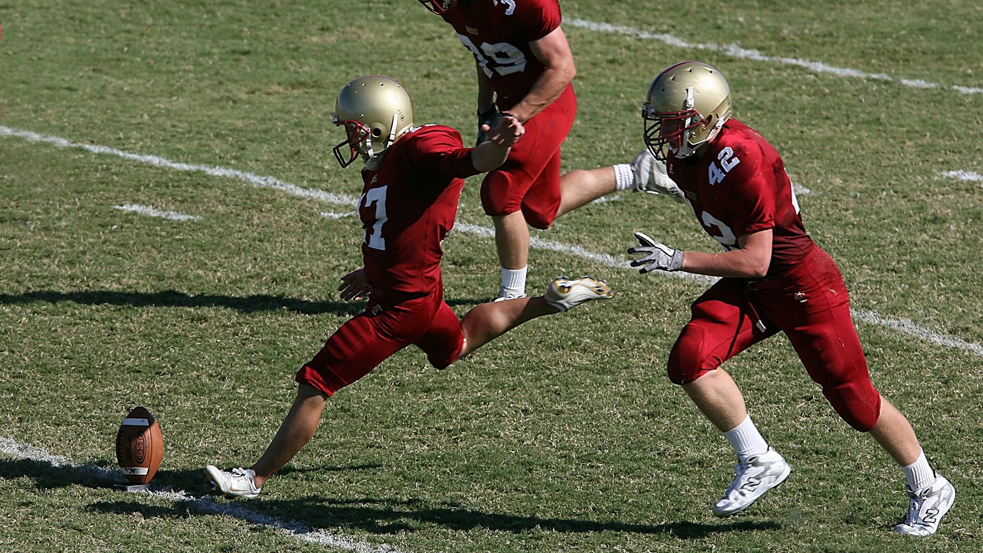 “胡利安·门德斯的突破性表现，为阿根廷美洲狮队增添新力量”