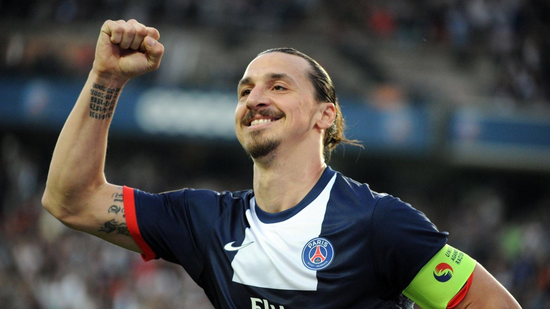 字母哥表示专注防守才能赢得系列赛，字母哥持球进攻